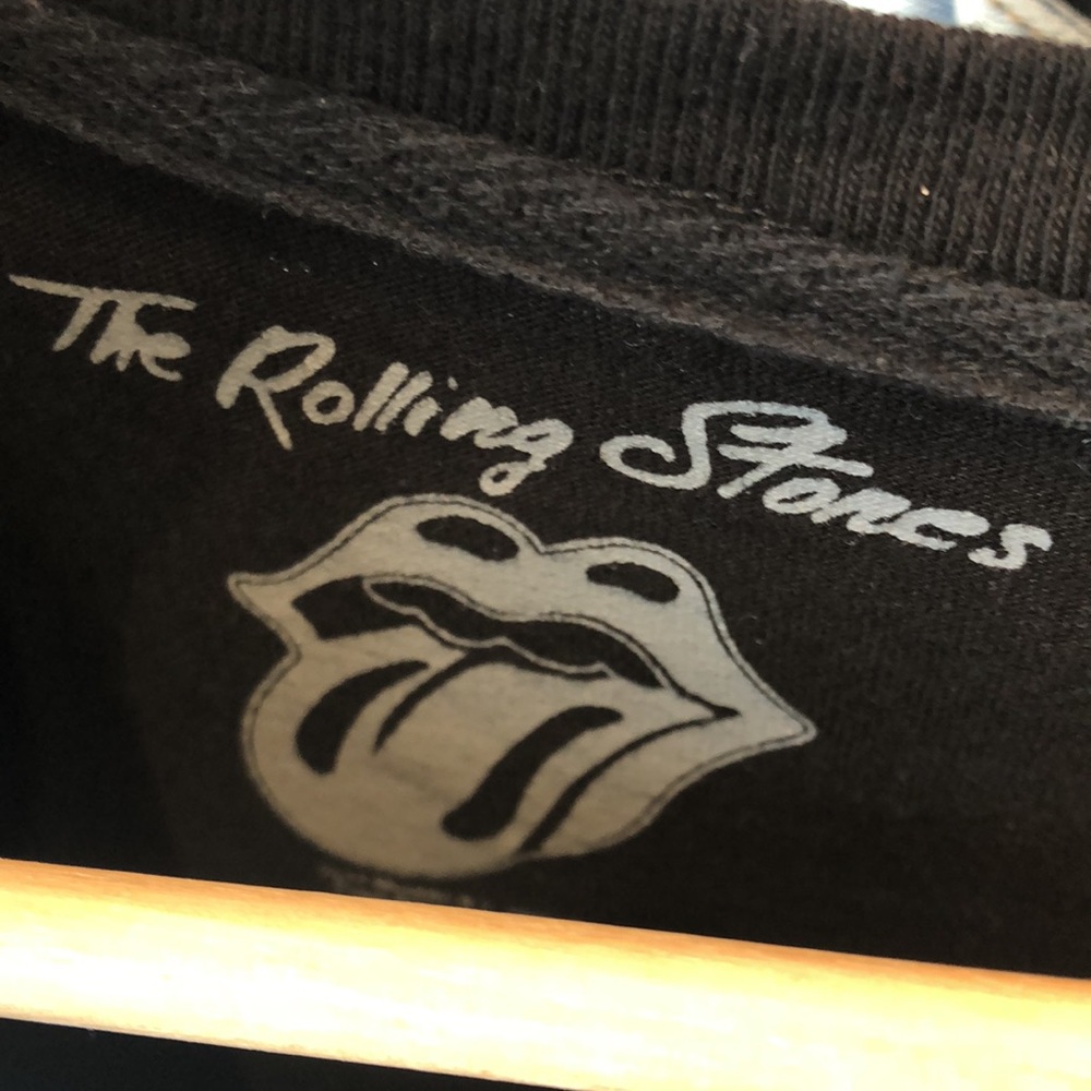 *SOLD* The Rolling Stones Band Tee - Picture 3 of 4